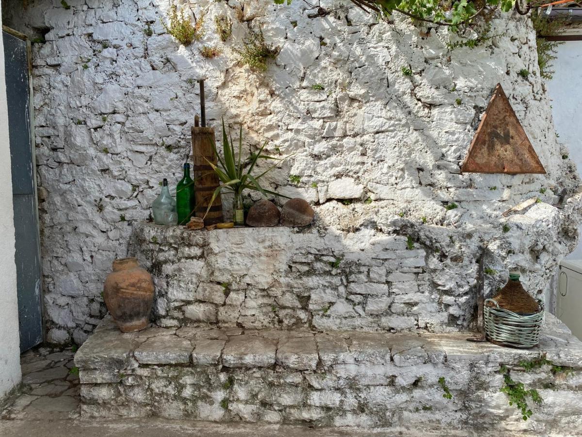 Shotgun Hostel & Guesthouse Vuno Екстериор снимка
